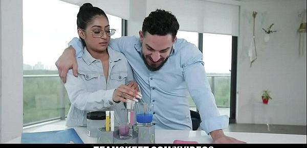  Nerdy Teen (Binky Beaz) Makes The Cock Explode In Chemistry Class - BraceFaced